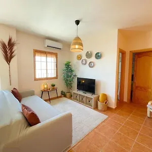Modern, Bright And Comfortable With Shared Roof Terrace Apartamento